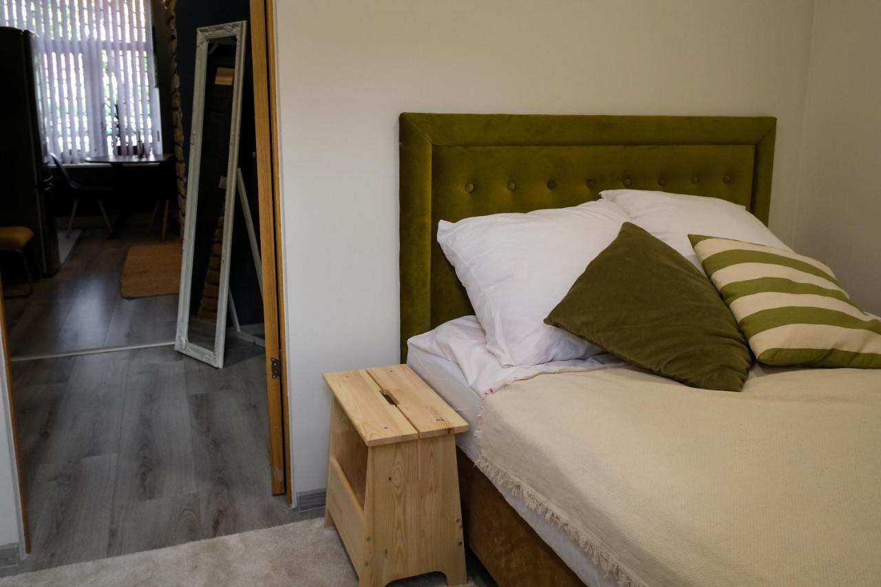 Апартаменты Silti, Atjaunoti Dzivokli Tuvu Centram - 1St Floor Рига Экстерьер фото
